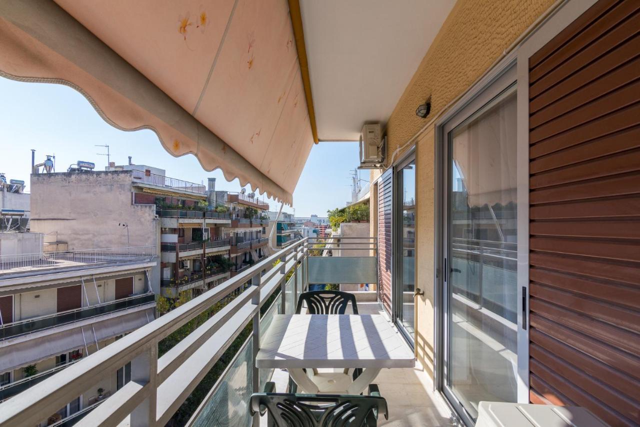 Spacious And Modern Flat For 4 أثينا المظهر الخارجي الصورة